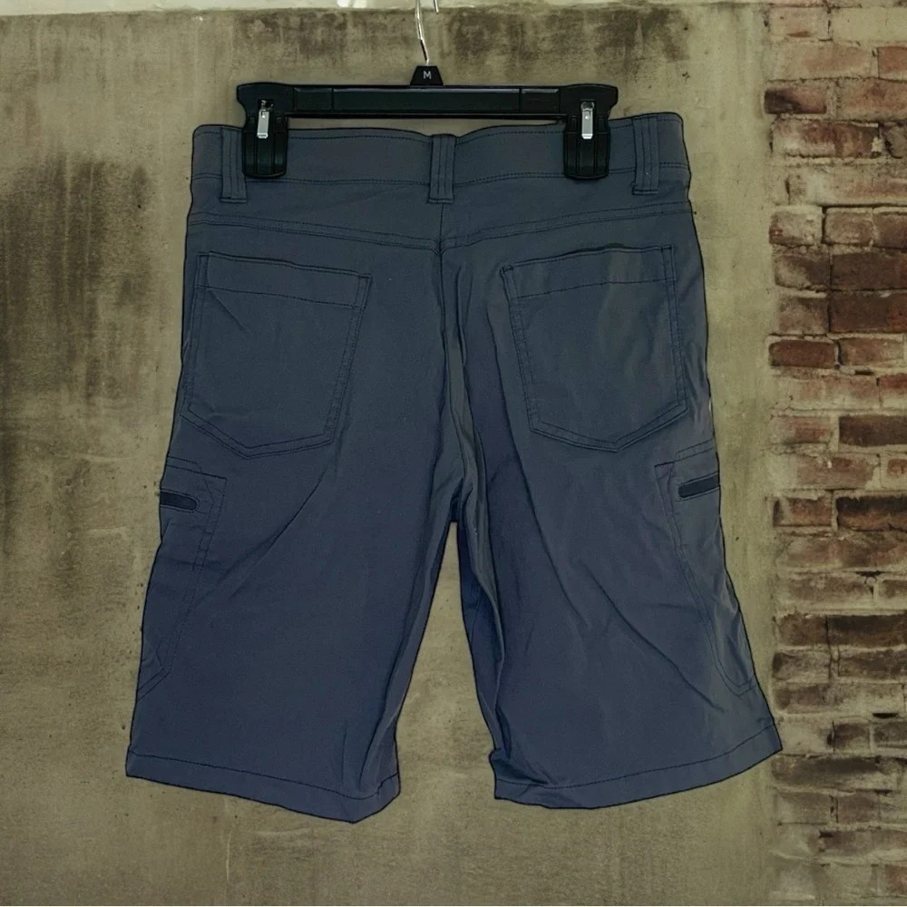 Wranglers Grey Cargo Shorts Size 32 - Picture 7 of 7